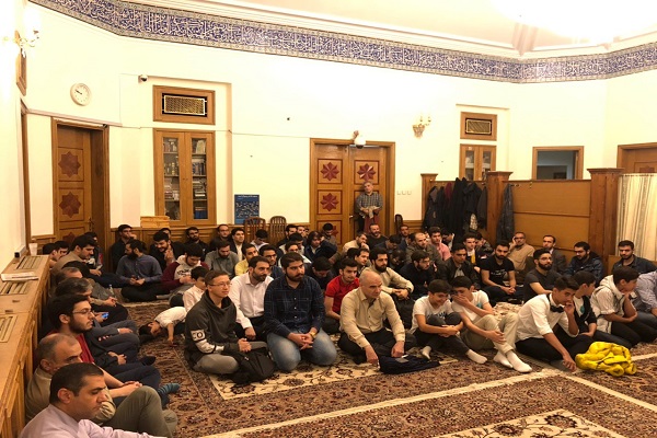 मास्को में ख़ातम अल-अंबिया मस्जिद में ईद अल-ग़दीर का उत्सव