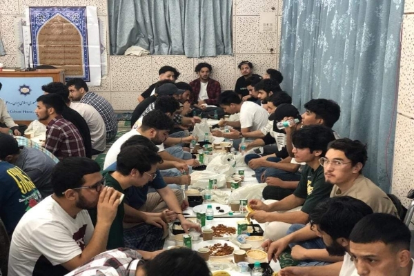 ईरानी कल्चर हाउस, नई दिल्ली मे इफ्तार की झलकियाँ