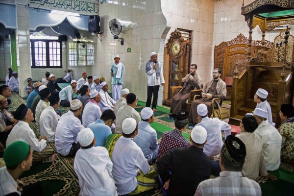 Sambutan Masyarakat Muslim Indonesia akan Majelis Al-Quran Makam Huseini