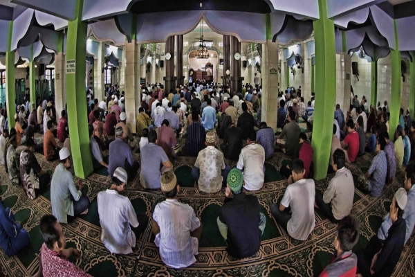 Sambutan Masyarakat Muslim Indonesia akan Majelis Al-Quran Makam Huseini