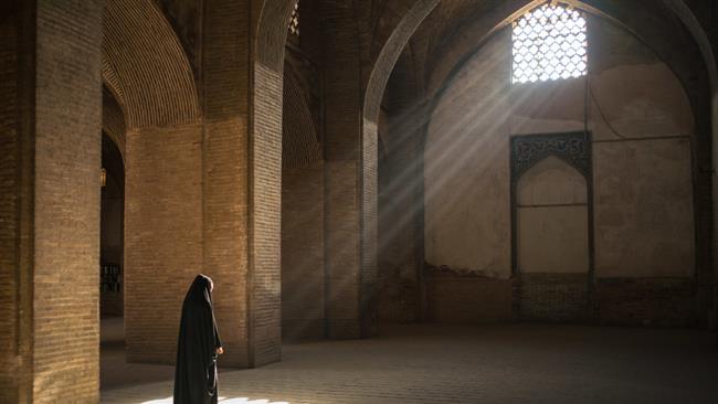 Masjid-masjid Iran dari Lensa Kaligrafer Italia