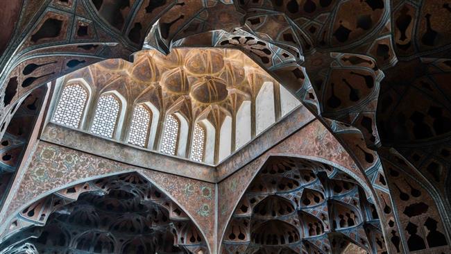 Masjid-masjid Iran dari Lensa Kaligrafer Italia