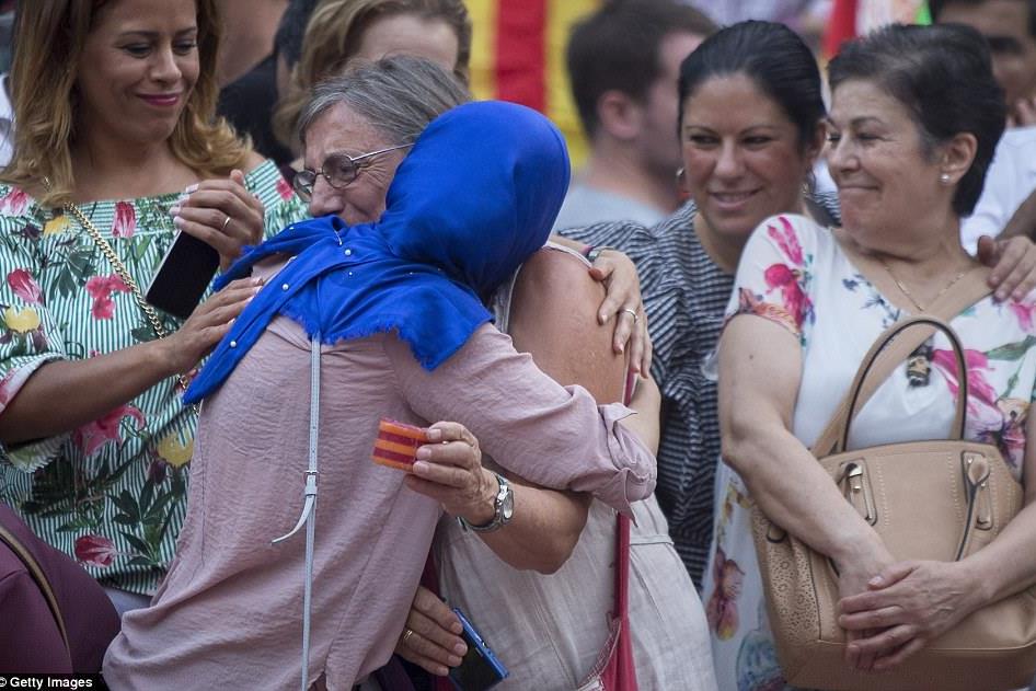 Muslim Spanyol Sekali Lagi Melakukan Demo dalam Mengecam Terorisme