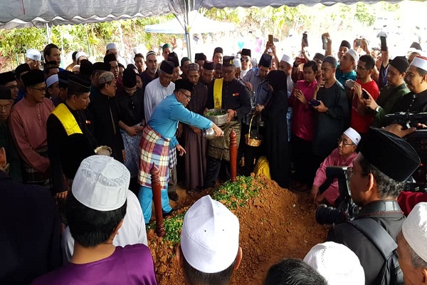 Syaikh Hassan Azhari Meninggal Dunia