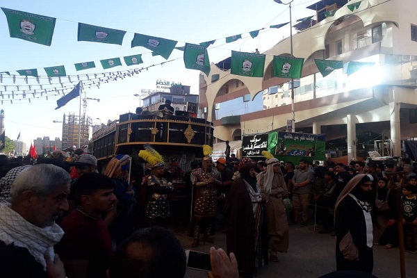 Kafilah Tawanan Karbala di Jalan-jalan Irak