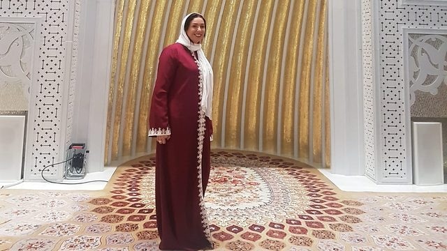 Langkah Jauh Emirat untuk Normalisasi Hubungan dengan Israel / Menteri Zionis di Masjid Abu Dhabi