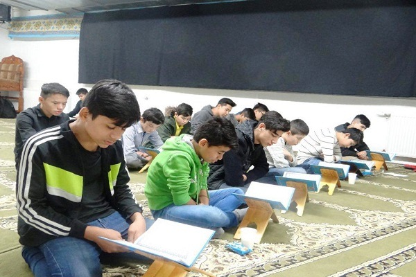 Dewan Ansar al-Mahdi Austria, Markas Aliansi Quran Remaja Muslim