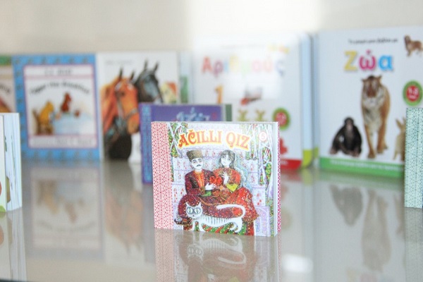 Pameran Alquran Terkecil Azerbaijan di Museum of Miniature Books