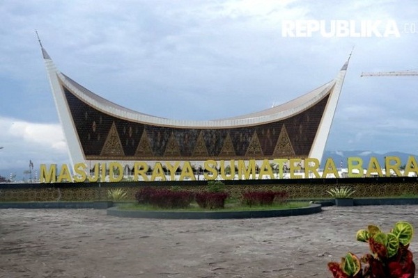 Masjid Raya Sumatra Barat Menang Desain Masjid Terbaik Dunia