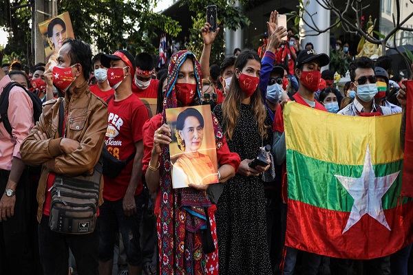 Perlakuan Suu Kyi terhadap Rohingya Merusak Kerja Sama Internasional dengan Myanmar