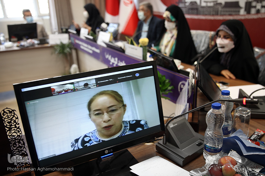 Jihad Akademik Peruniversitasan adalah Jembatan antara Masyarakat dan Universitas / Perlunya Memperkuat Kerjasama Pengusaha Iran dan Jepang