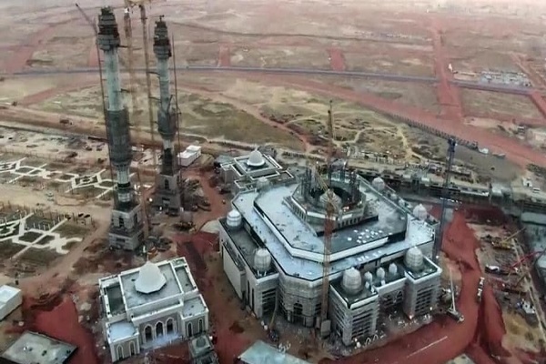 Masjid Mesir dan Booming Pariwisata Islami di Ibu Kota Administratif