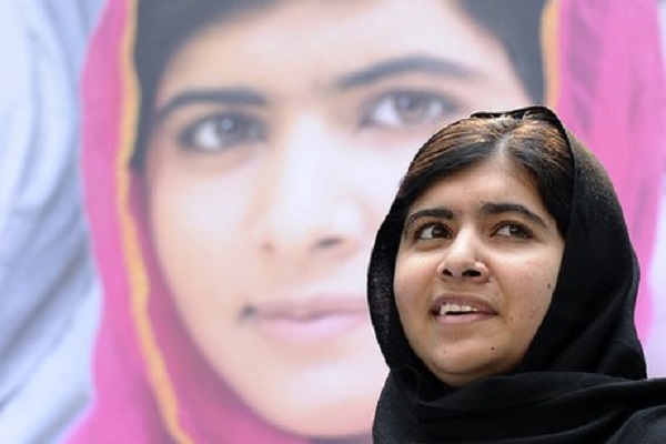Pemenang Hadiah Nobel Perdamaian Dukung Perempuan Berjilbab India