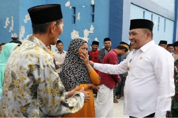 Bertahap, Pengungsi Konflik Sampang Dijemput Kembali ke Kampung Halaman