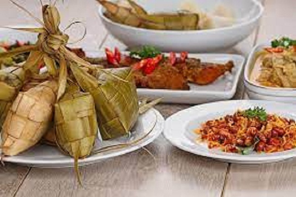 Lestarikan Lebaran Ketupat