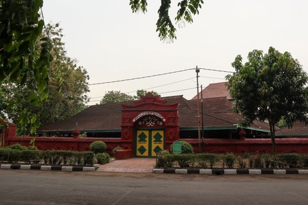 8 Masjid Tertua di Pulau Jawa, Ada yang Usianya 735 Tahun