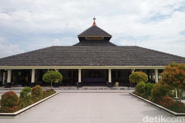 Sejarah Bangunan Masjid Agung Demak
