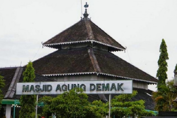 Sejarah Bangunan Masjid Agung Demak