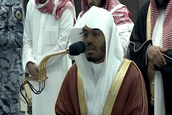 Lantunan Yasser Al-Dosari di Salat Subuh Masjidil Haram