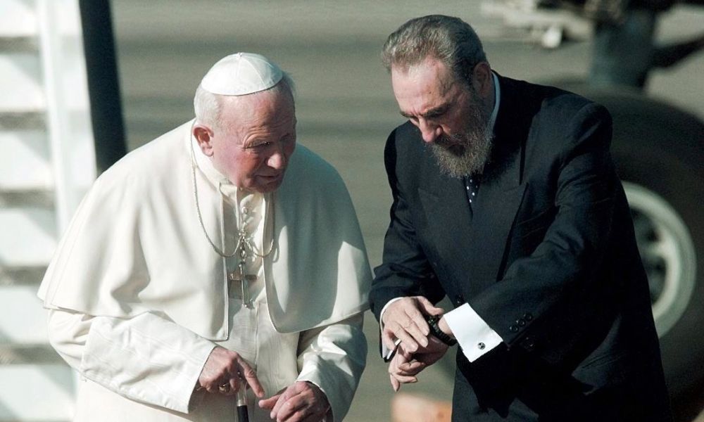 Morto Fidel Castro, il Papa: 