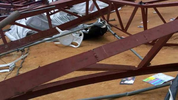 Nigeria: crolla tetto chiesa, 160 morti