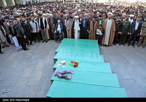 Iran : celebrati funerali di 8 martiri pakistani