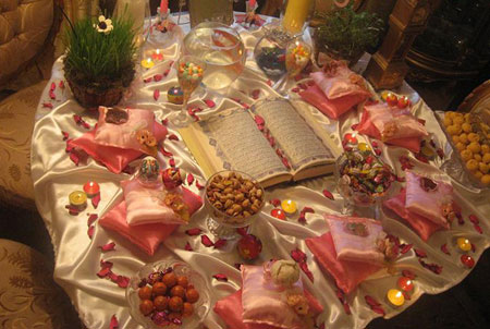 Il Sacro Corano sul tavolo di 