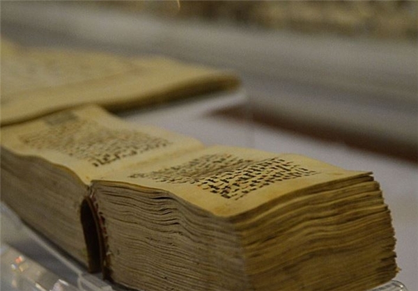 Manoscritti del Corano nel museo Astan Quds Razavi