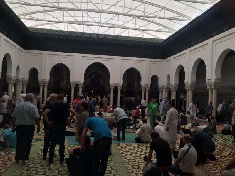 Francia:delegazione coranica iraniana alla Grande moschea di Parigi + FOTO