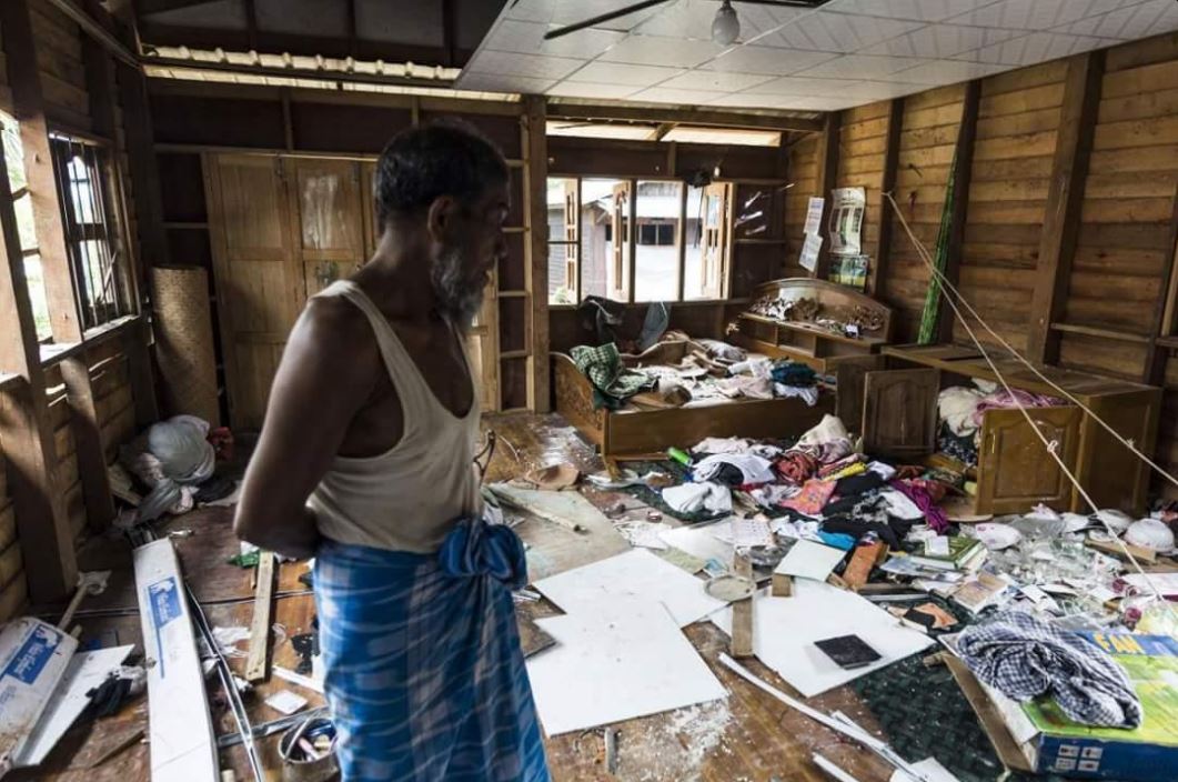 Buddisti estremisti profanano il Corano in Myanmar + FOTO