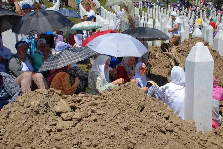 Sepolte le 127 vittime del massacro di Srebrenica