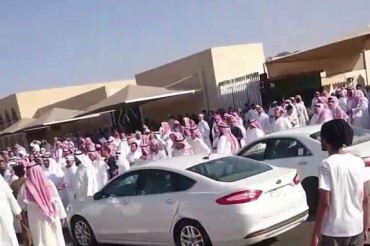 Arabia Saudita:proteste al Centro per la stampa e pubblicazione del Corano Arabia Saudita:proteste al Centro per la stampa e pubblicazione del Corano