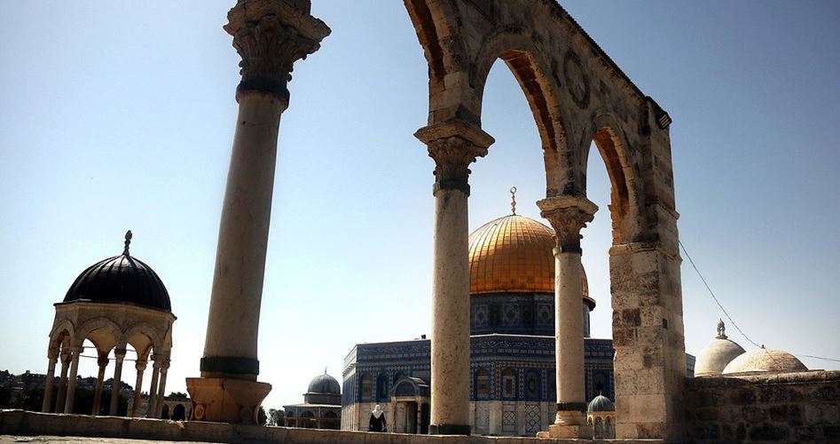 Gerusalemme, 82 coloni invadono al-Aqsa Gerusalemme, 82 coloni invadono al-Aqsa