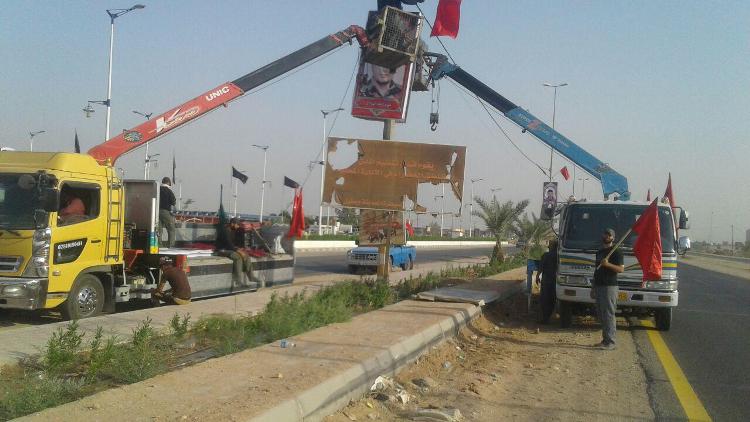 Su ogni pilastro vi è l'immagine di un martire caduto combattendo in questi anni contro i terroristi dell'ISIS in Iraq