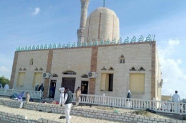 Attentato terroristico in Egitto:oltre 200 morti
