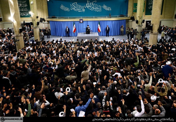 Imam Khamenei: La  vera guerra contro l'Iran  è economica, non militare