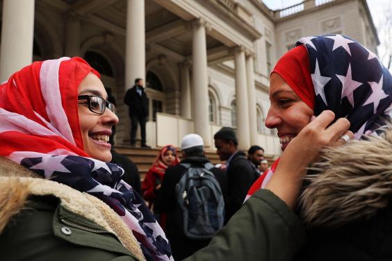 Tutte con il velo nel World Hijab Day