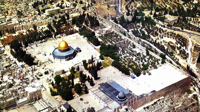 A gennaio, 1765 coloni israeliani hanno invaso al-Aqsa