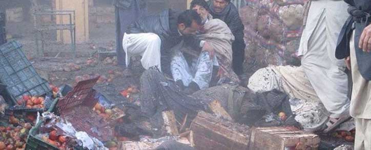 Attentato contro sciiti in Pakistan,24 morti Attentato contro sciiti in Pakistan,24 morti