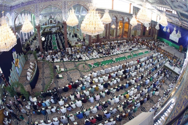 Recitazione collettiva del Corano al Santuario dell'Imam Huseyn(AS)