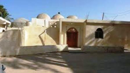 Libia:la moschea di 800 anni trascurata dalle autorita' Libia:la moschea di 800 anni trascurata dalle autorita'