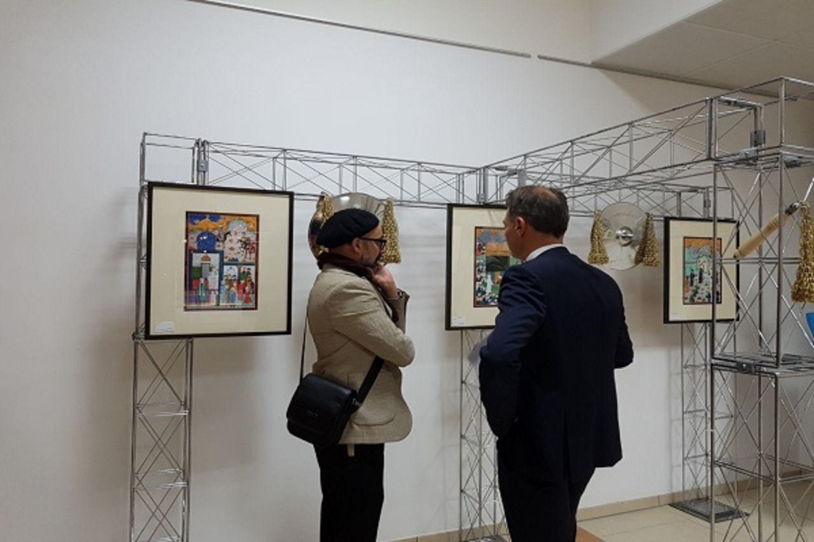 Germania: mostra di opere di artista sunnita sull'Ashura