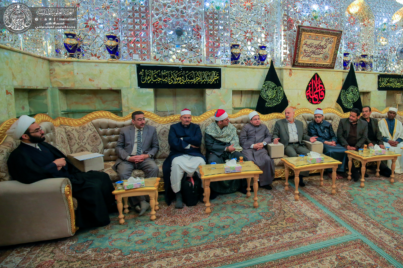 Delegazione di al-Azhar visita mausoleo Imam Ali(AS) Delegazione di al-Azhar visita mausoleo Imam Ali(AS)