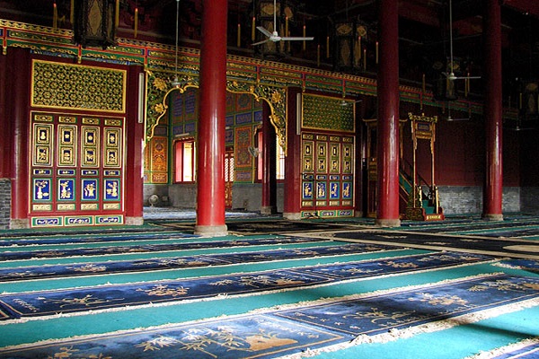 Calligrafia islamica in moschea cinese Calligrafia islamica in moschea cinese
