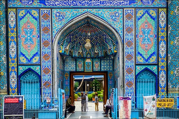 La moschea iraniana a Bombay, un modello di architettura persiana