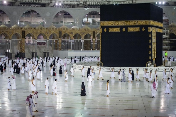 Mutazione coronavirus: sospeso pellegrinaggio Umrah