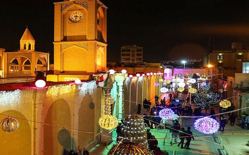 Cristiani iraniani preparano il Natale Cristiani iraniani preparano il Natale