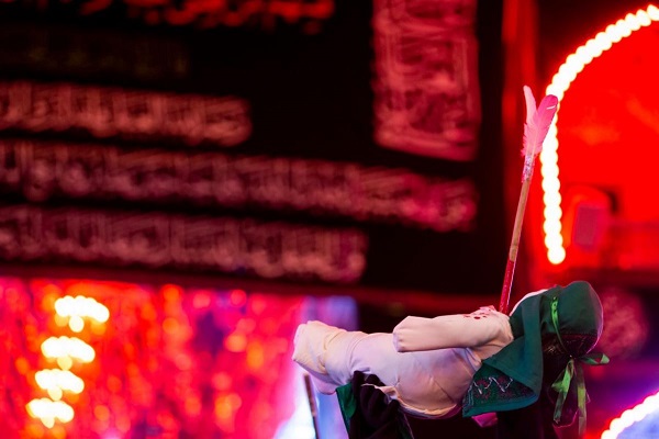 Lutto mese Moharram: rituali di Sham-e Ghariban a santuario Imam Hosein (AS) Lutto mese Moharram: rituali di Sham-e Ghariban a santuario Imam Hosein (AS)