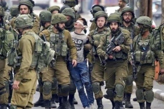 Tre minorenni palestinesi testimoniano contro i loro abusi nelle carceri israeliane Tre minorenni palestinesi testimoniano contro i loro abusi nelle carceri israeliane