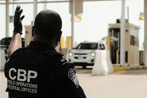 Stati Uniti: accuse a polizia di frontiera per discriminazione contro musulmani Stati Uniti: accuse a polizia di frontiera per discriminazione contro musulmani